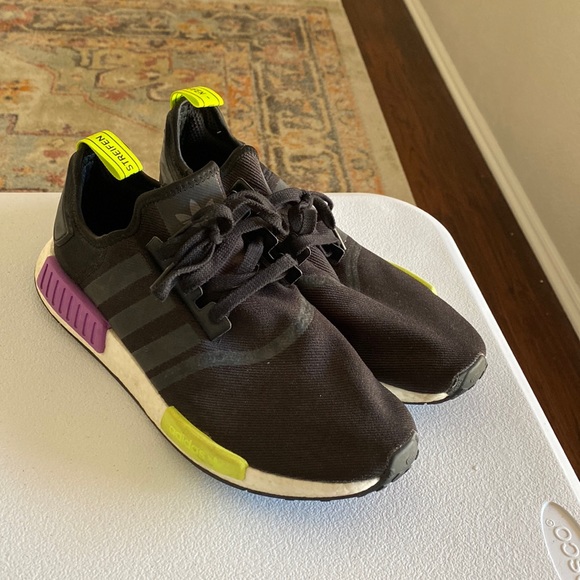 Mens Adidas NMD shoes - Picture 2 of 6